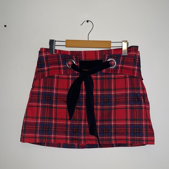 Urban outfitters Plaid Skirt - Picture 2 of 8
